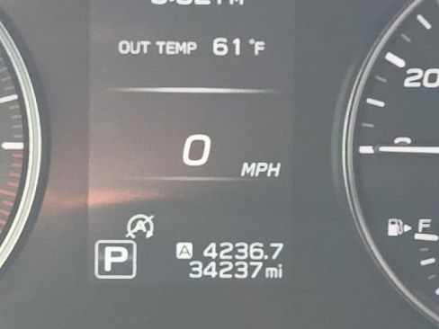 Used 2024 Subaru Outback Premium image 5