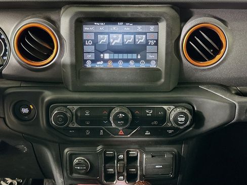 Used 2021 Jeep Gladiator Mojave w/ Trailer Tow Package image 22