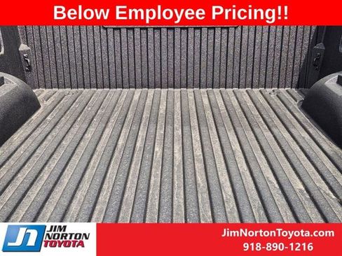 New 2025 Toyota Tundra Limited image 12