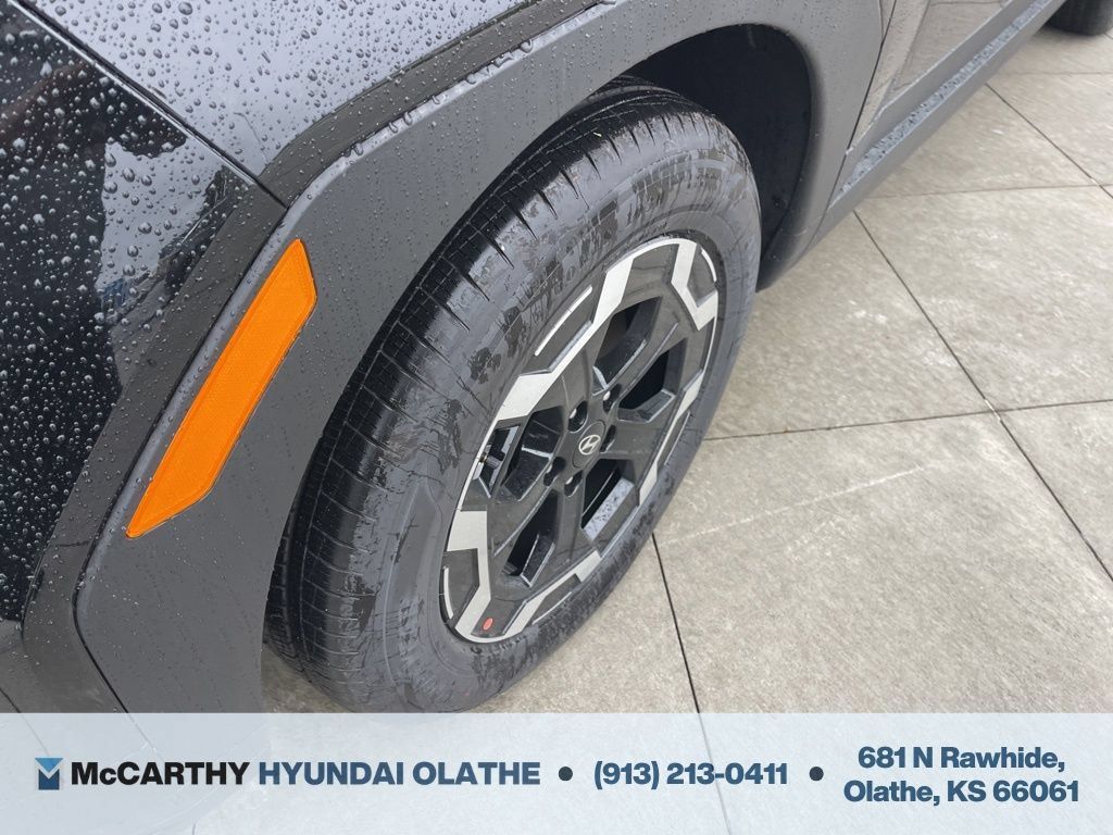 Used 2026 Hyundai Santa Fe SEL AWD/4WD image 17