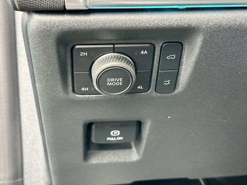 New 2026 Ford Expedition Max Platinum w/ Stealth Appearance Package image 15