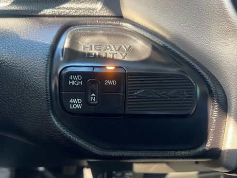 Used 2024 RAM 2500 Laramie AWD/4WD image 51