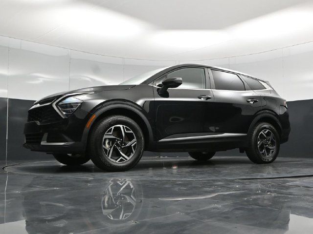 Used 2025 Kia Sportage LX AWD/4WD image 58