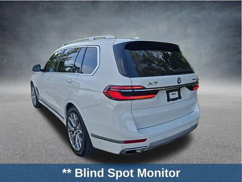 Used 2023 BMW X7 xDrive40i image 8