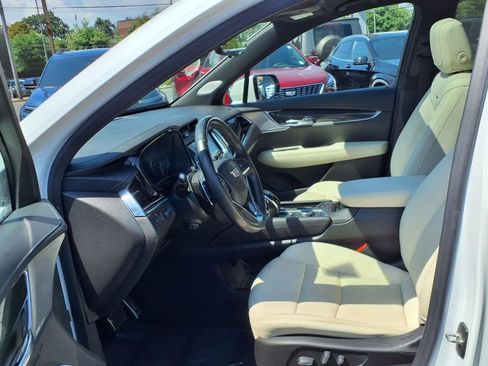 Certified 2022 Cadillac XT6 Sport w/ Technology Package image 25