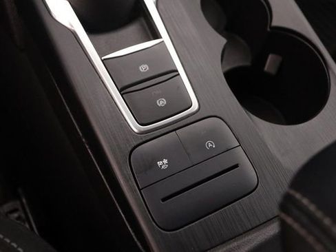 Certified 2025 Ford Escape Active image 18