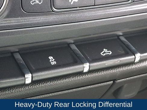 Used 2015 Chevrolet Silverado 1500 W/T w/ WT Convenience Package AWD/4WD image 14