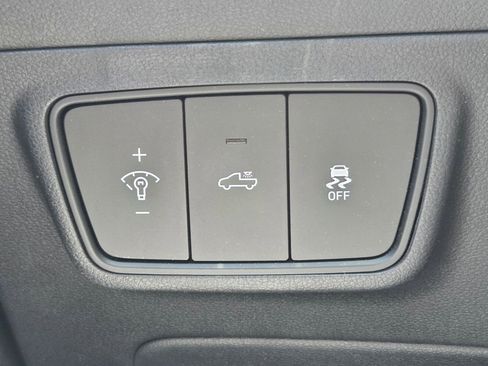 Used 2024 Hyundai Santa Cruz SE FWD image 20