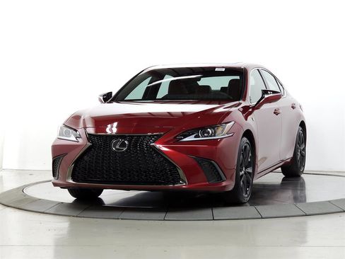 Certified 2025 Lexus ES 300h F Sport image 3