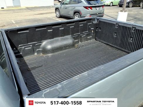Used 2010 Toyota Tundra 4x4 Double Cab image 10