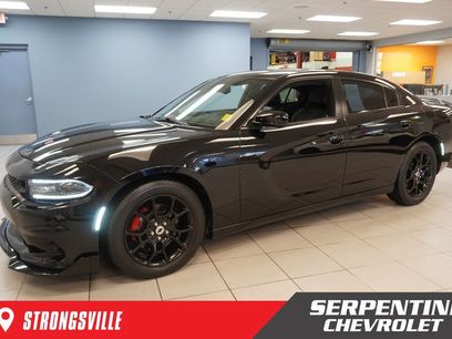 Used 2017 Dodge Charger SXT w/ AWD Plus Group
