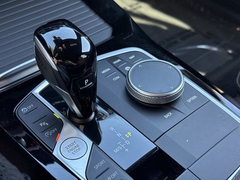 Used 2022 BMW X3 sDrive30i w/ Premium Package 2 (ZPA) image 25