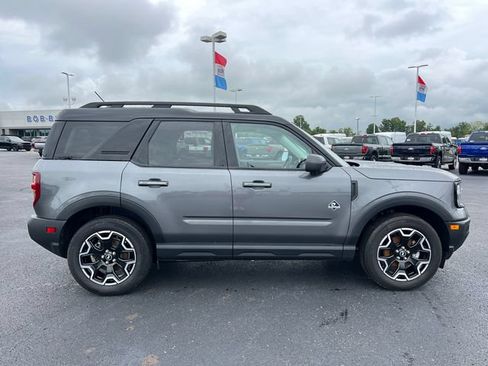 Used 2025 Ford Bronco Sport Outer Banks w/ Outer Banks Tech Package+ AWD/4WD image 9