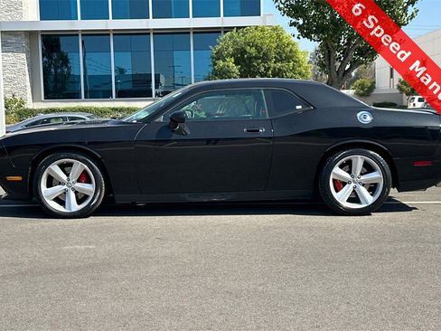 Used 2009 Dodge Challenger SRT8 w/ SRT Option Group II image 7