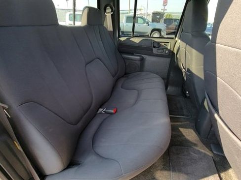 Used 2003 Chevrolet S10 Pickup LS image 25