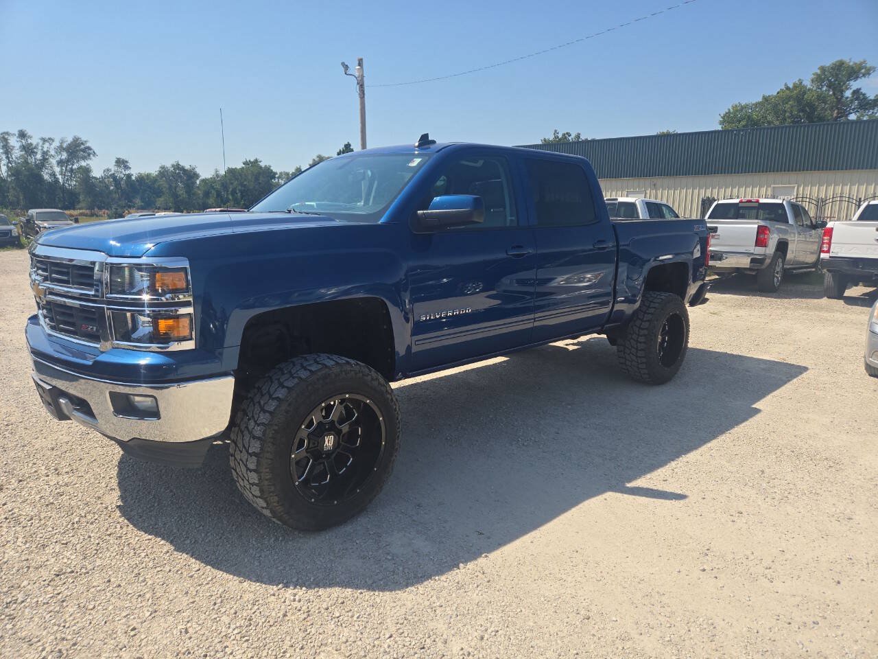 Used 2015 Chevrolet Silverado 1500 LT w/ All Star Edition AWD/4WD image 4