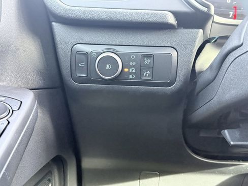 Used 2020 Ford Escape SEL image 11