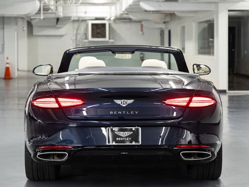 New 2026 Bentley Continental GTC AWD/4WD image 8