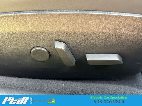 Used 2018 Tesla Model 3 Long Range AWD/4WD image 37