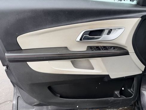 Used 2013 Chevrolet Equinox LT w/ Driver Convenience Package image 18