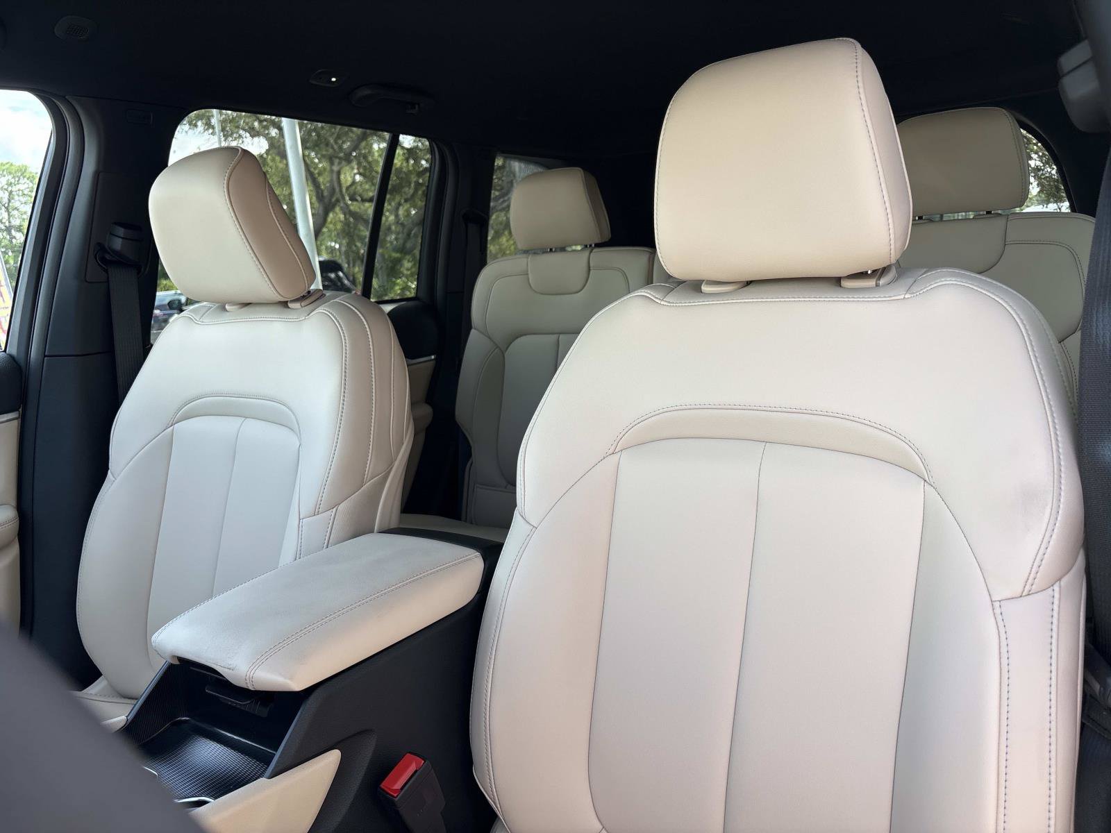 New 2027 Jeep Grand Cherokee Limited RWD image 20
