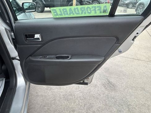 Used 2012 Ford Fusion SE FWD image 15