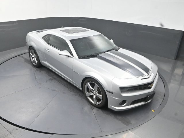 Used 2010 Chevrolet Camaro SS w/ RS Package RWD image 20