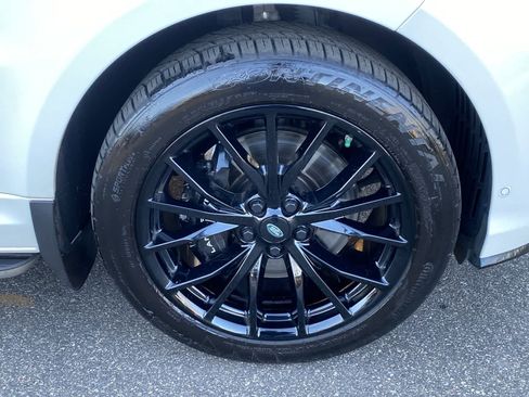 Used 2020 Land Rover Range Rover Sport SVR image 20