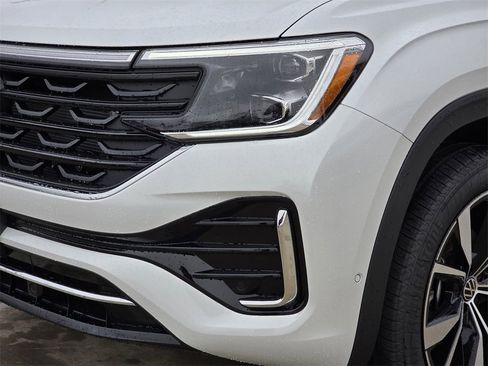 New 2026 Volkswagen Atlas SEL Premium R-Line image 6