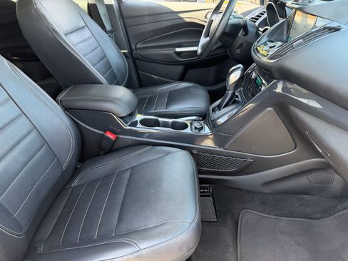 Used 2016 Ford Escape Titanium FWD image 12