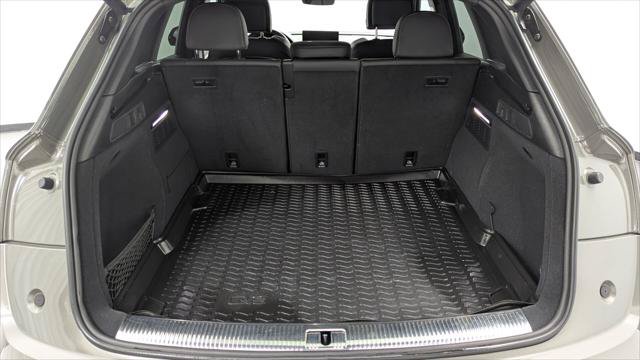 Used 2023 Audi SQ5 Premium w/ Convenience Package AWD/4WD image 18