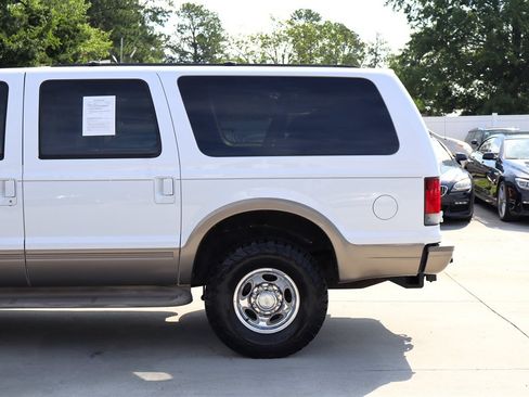 Used 2004 Ford Excursion Eddie Bauer AWD/4WD image 6