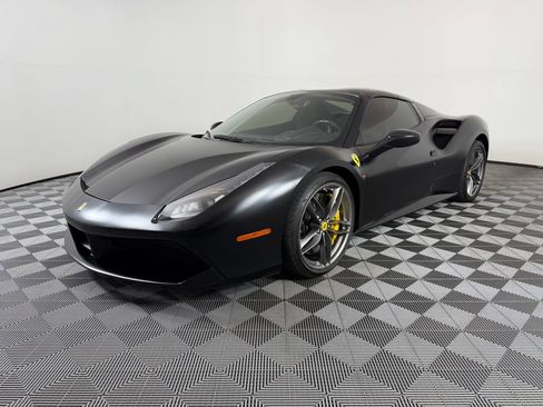 Used 2018 Ferrari 488 Spider RWD image 7
