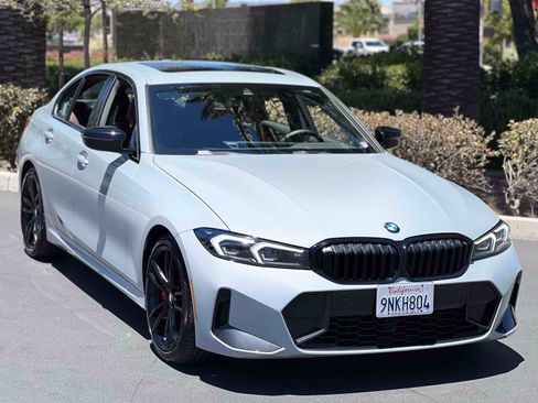Used 2024 BMW 330i Sedan w/ M Sport Package RWD image 15