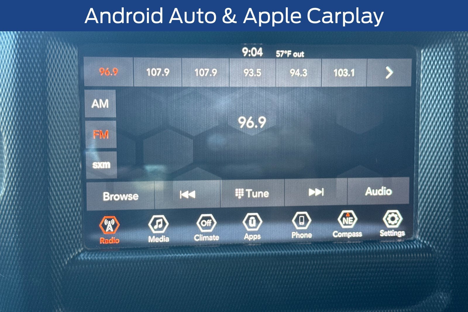 Used 2020 Jeep Wrangler Unlimited Sahara AWD/4WD image 23