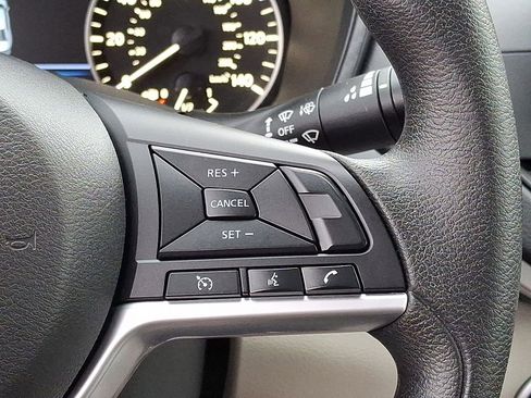 Used 2022 Nissan Altima 2.5 SV image 21