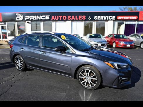 Used 2017 Subaru Impreza 2.0i Limited image 1