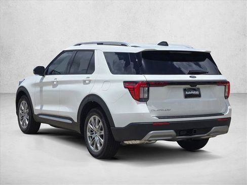 New 2026 Ford Explorer Platinum RWD image 9
