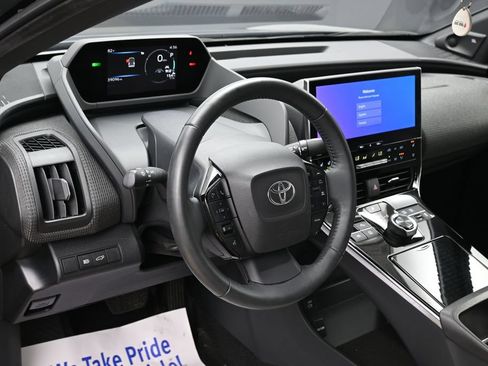 Used 2023 Toyota bZ4X AWD w/ Weather Package image 19