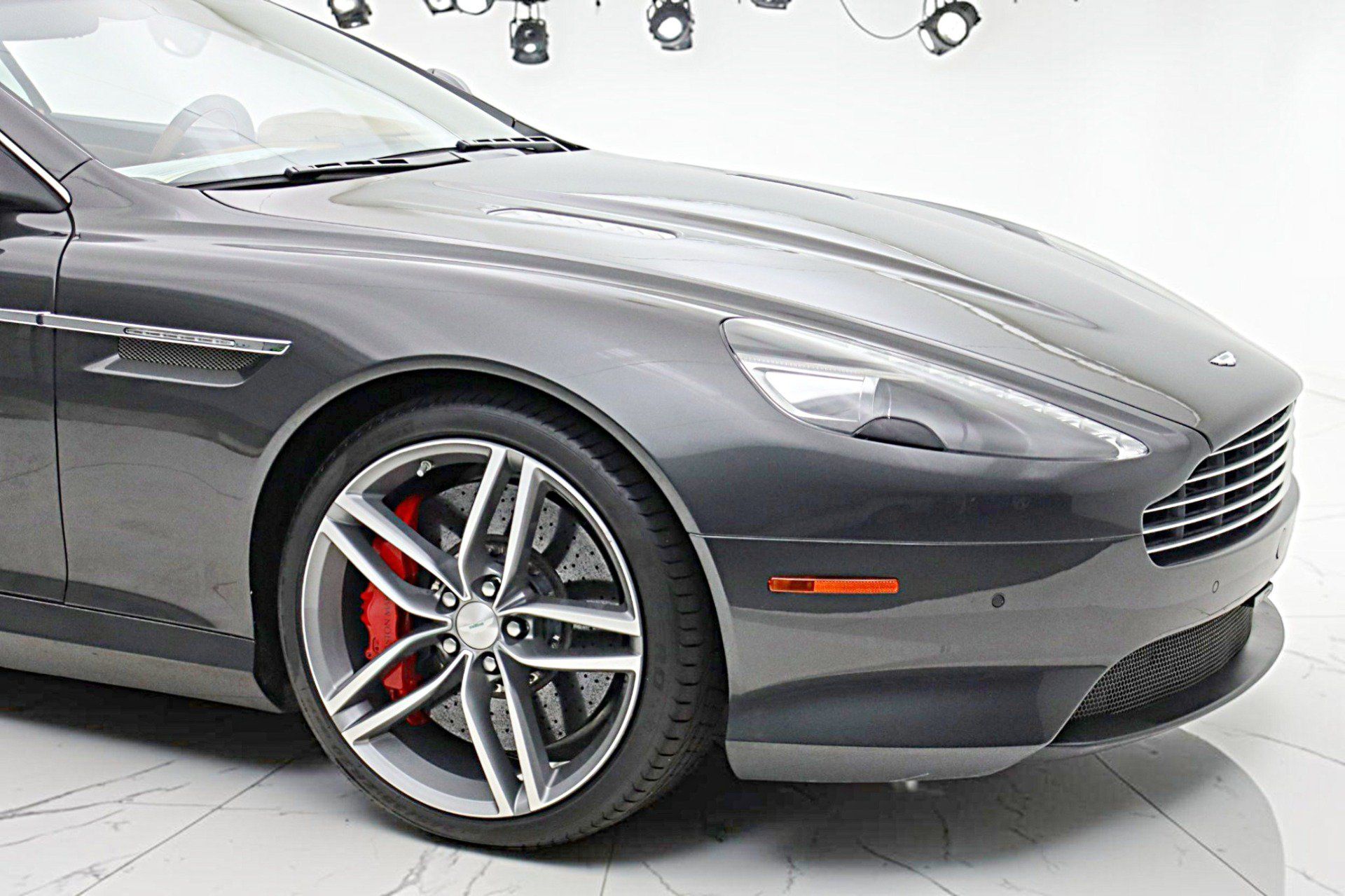 Used 2012 Aston Martin Virage Coupe RWD image 16