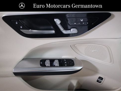 Used 2026 Mercedes-Benz C 300 4MATIC Sedan image 10