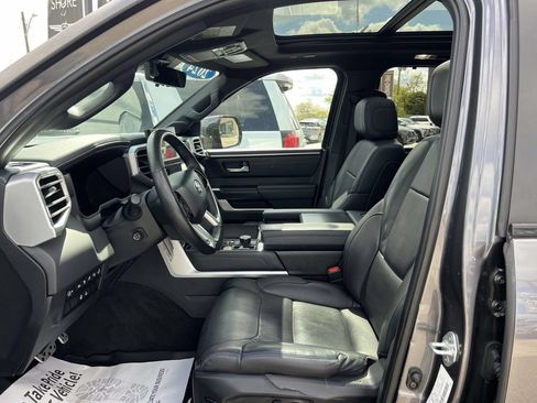 Used 2024 Toyota Sequoia Platinum w/ TRD Off-Road Package AWD/4WD image 11