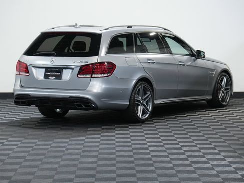 Used 2014 Mercedes-Benz E 63 AMG S-Model image 6