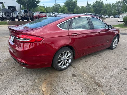 Used 2017 Ford Fusion Energi Titanium FWD image 5