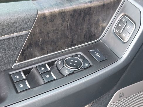 Used 2024 Ford F350 Lariat w/ FX4 Off-Road Package image 27