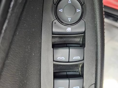 Used 2024 Buick Encore GX Sport Touring FWD image 24