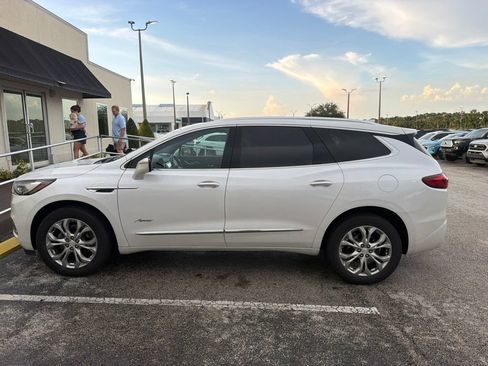 Used 2021 Buick Enclave Avenir w/ Avenir Technology Package AWD/4WD image 5