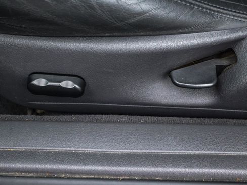 Used 2002 Ford Thunderbird image 33