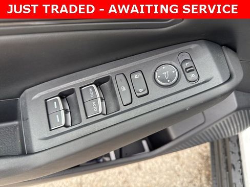 Certified 2025 Honda Accord SE image 12
