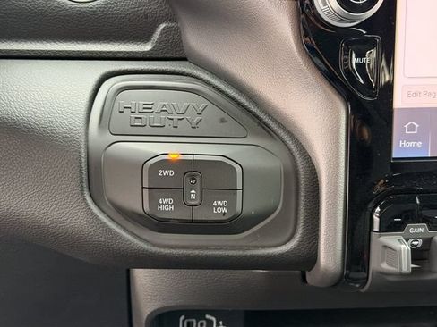 Used 2026 RAM 2500 Big Horn AWD/4WD image 14